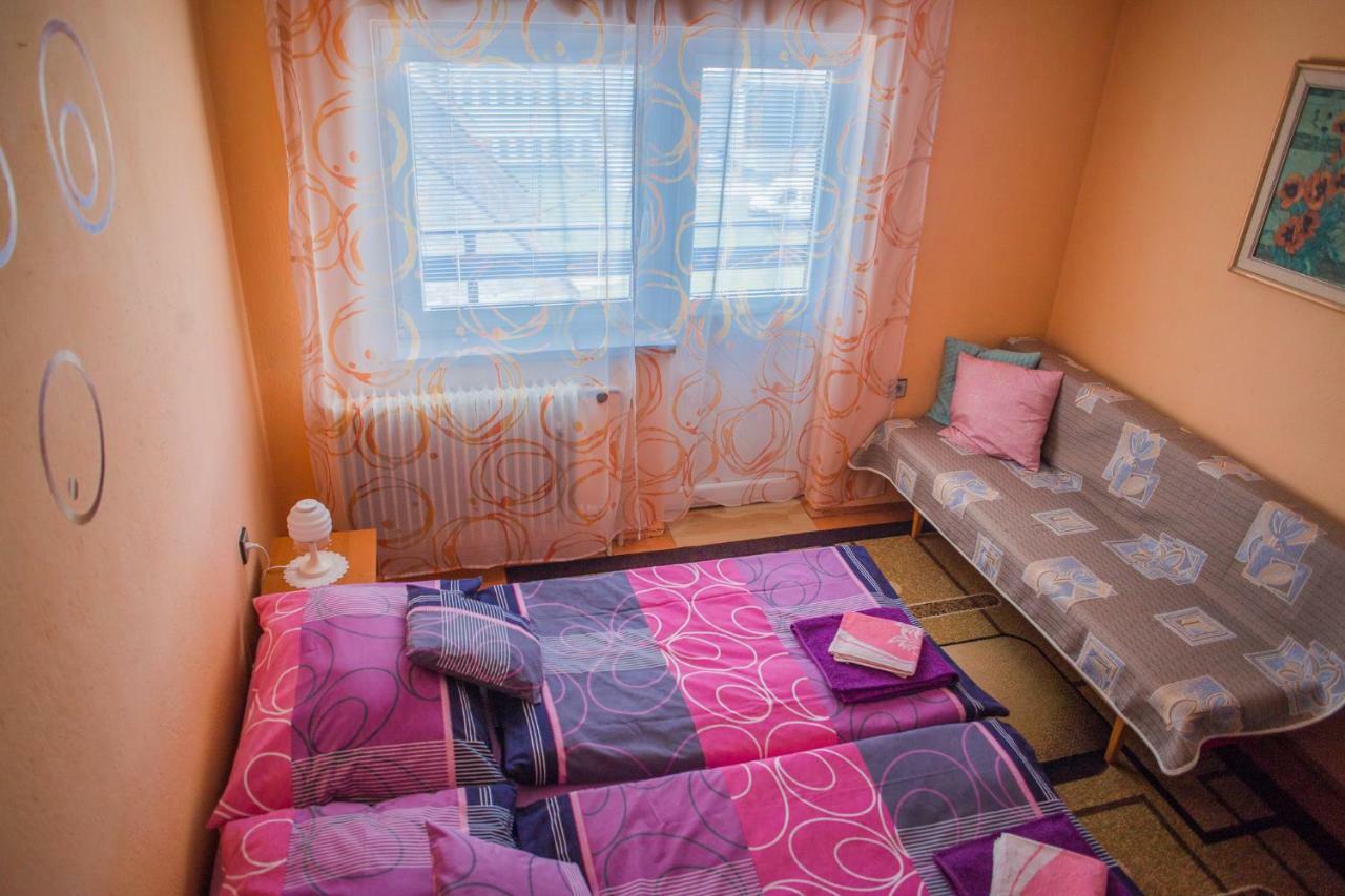 Apartman Strba Apartment ภายนอก รูปภาพ